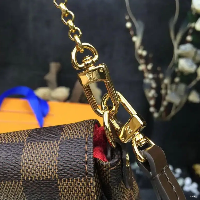 LV Bags 19T1L0035 0527